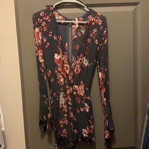 Romper with flower pattern